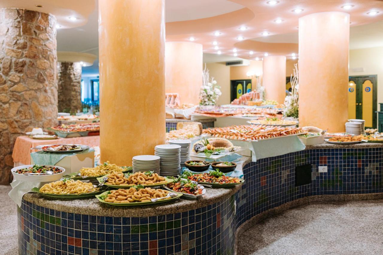 Nicolaus Club Torre Moresca 奥罗塞伊 外观 照片